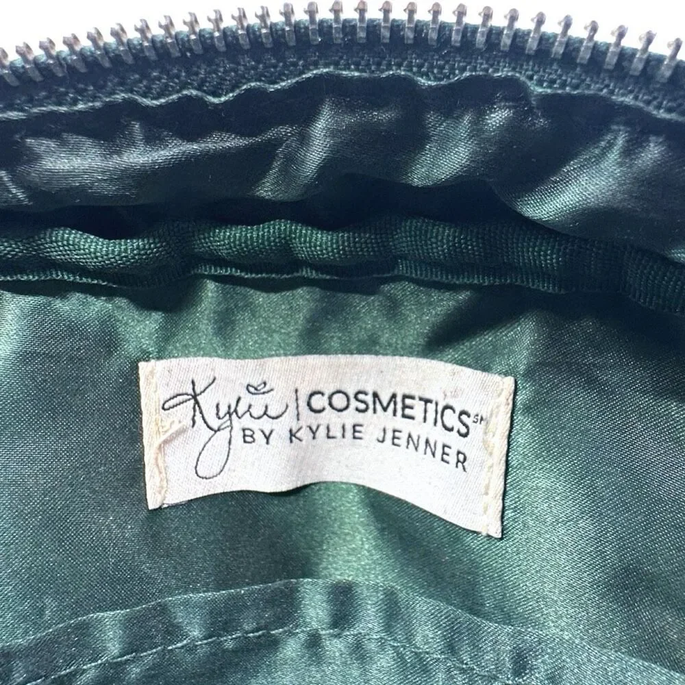 KYLIE Cosmetics 2017 Holiday Collection Emerald Green Ltd. Ed. Make-Up Bag